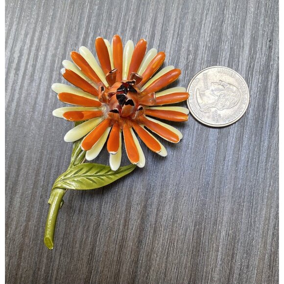 Vintage Flower Enamel Calendula Oversized Brooch Pin Bouquet Orange Figural - Picture 2 of 8